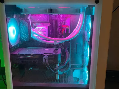 Игровой ПК (i7-14700K, RTX 4070 Super, 32GB RAM, 3 SSD)
