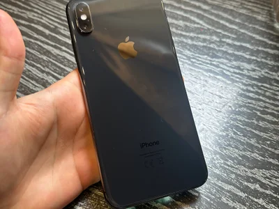 iPhone XS Max 64GB