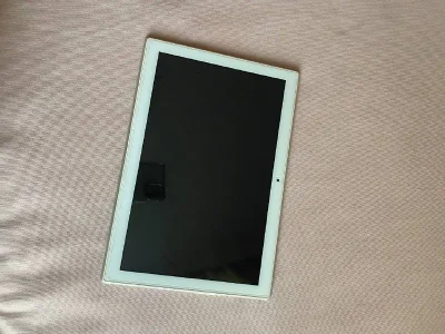 Планшет Lenovo
