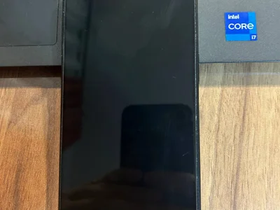 iPhone 15 Pro Max полный комплект