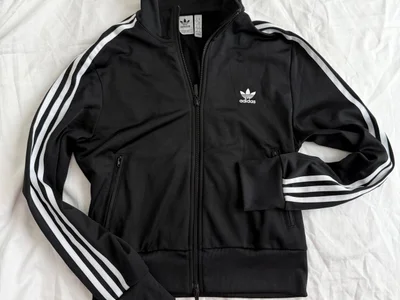 Женская кофта adidas