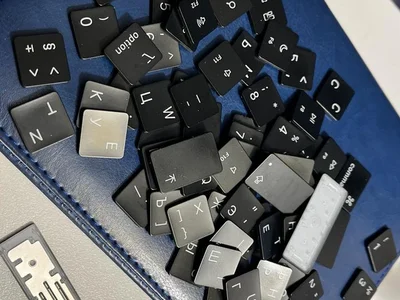 Русские кнопки (кейкапы) для MacBook