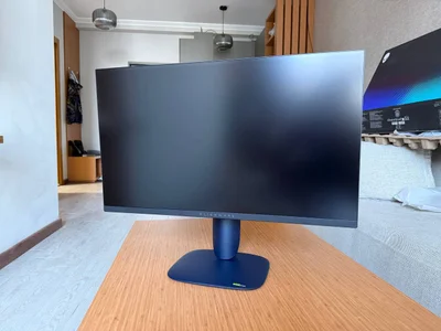 Монитор Alienware AW2725DM 27" QHD 180Hz