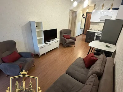 1+1, 47 м², Пиросмани 17, $650