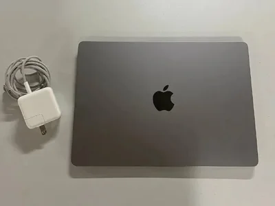MacBook Air 13.6" M2 8/256GB