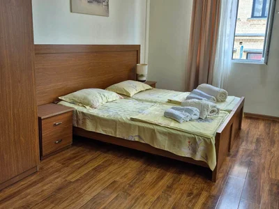 Студия рядом с Пьяцца, $400
