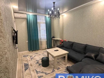 Долгосрочная аренда 3-комнатной квартиры в Khimshiashvili District