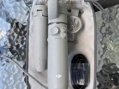 Электронный стабилизатор DJI OM 5 Athens Gray