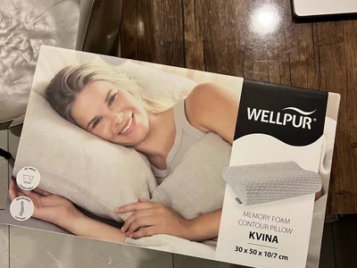 Анатомическая подушка WELLPUR Kvina из Jysk