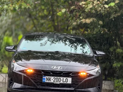 Hyundai Elantra 2.0 LPG