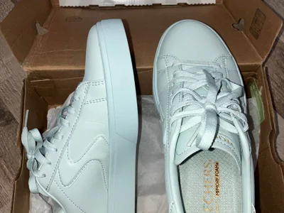 Женские кроссовки Skechers 36 размер