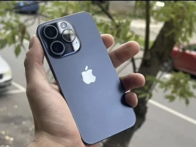 iPhone 15 Pro 256 GB Blue Titanium