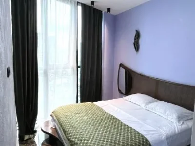 2+1 на Аллее Героев, $800