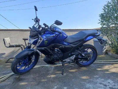 Мотоцикл Yamaha FZS-FI Version 4.0