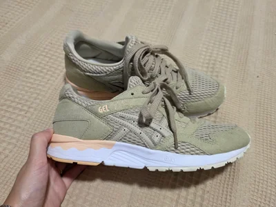 Кроссовки ASICS Gel-Lyte V