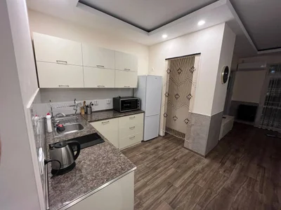 Долгосрочная аренда 4-комнатной квартиры в Bagrationi District