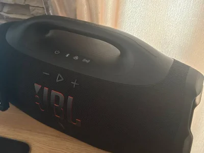 JBL Boombox 4