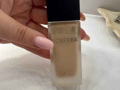 Тональный крем Dior Forever 2N