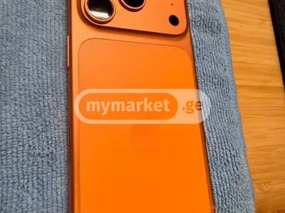 Мобильный телефон Apple