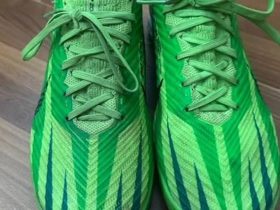 Футбольные бутсы Nike 34