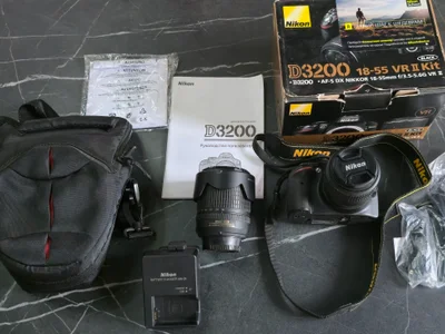 Фотоаппарат Nikon D3200 с двумя объективами