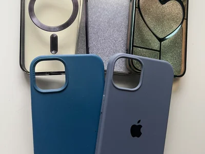 Чехлы на iPhone 13