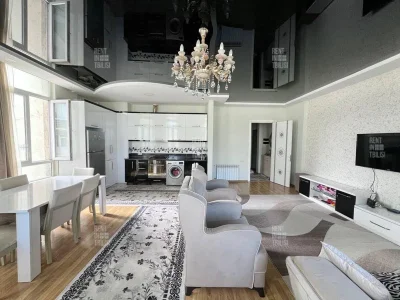 2-комнатная квартира, 76.5 м², ул. Зураба Горгиладзе, 98