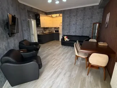 3-комнатная квартира, 87 кв.м, аренда на год