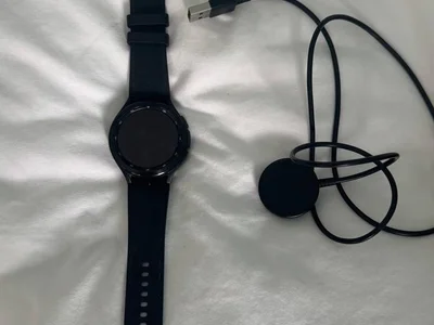 Смарт-часы Samsung Watch 4 classic