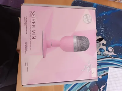 Микрофон Razer Seiren Mini розовый