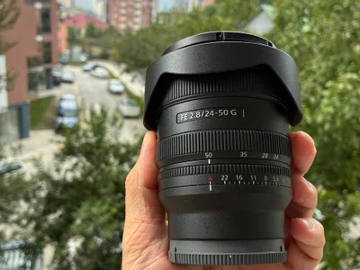 Sony FE 24-50mm f2.8