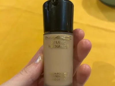 Тональный крем MAC