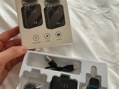 Микрофон петличка Wireless