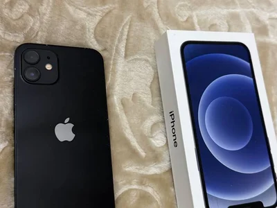 iPhone 12 64GB