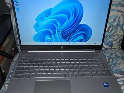 Ноутбук HP 2022 Laptop 15-DY2702DX