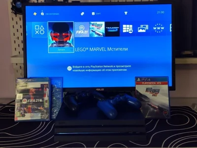 PS4 pro (Cuh-7208b)
