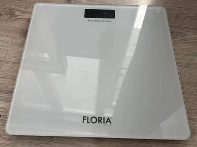 Весы Floria