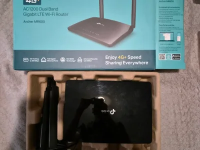 Wi-Fi роутер TP-Link Archer MR600