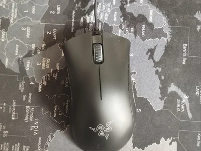 Мышь Razer Deathadder Essential