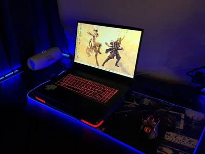 Игровой ноутбук MSI Katana GF76 12UC-257XRU