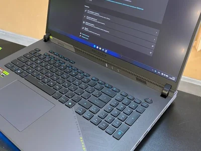 Игровой ноутбук ASUS ROG Strix G18 G814PM