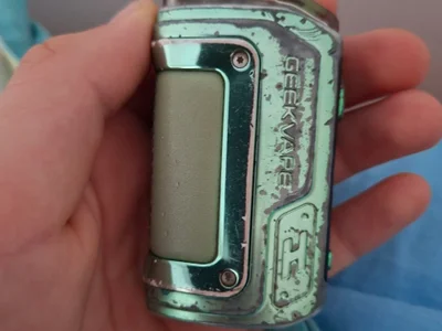Geekvape aegis hero 2