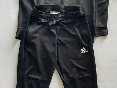 Спортивный костюм Adidas