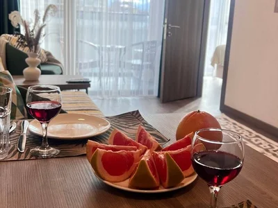 2-комнатная квартира у моря, $550