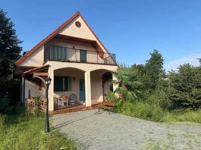 Дом в Ортабатуми, 3 спальни, $1300