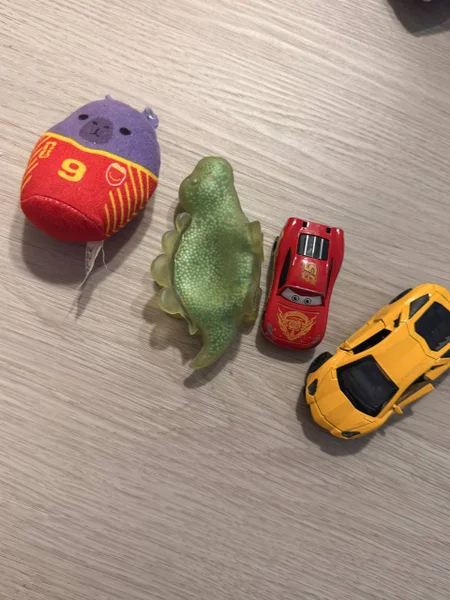 Игрушки