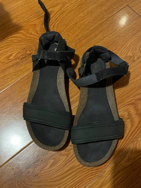 Сандалии Teva Mahonia Stitch