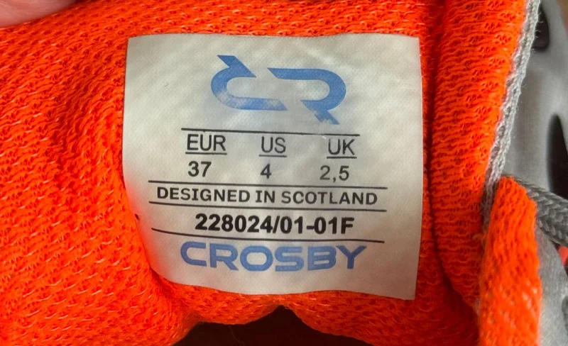 Кроссовки CROSBY