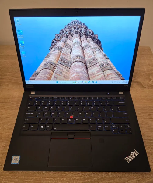 Lenovo ThinkPad T490s