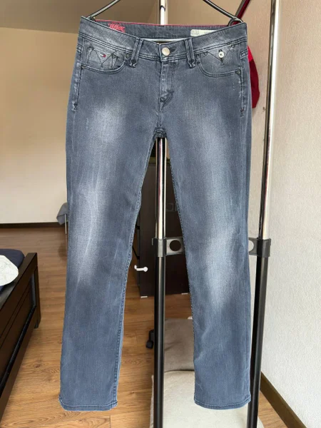 Джинсы Tommy Hilfiger W30L32 Slim Fit